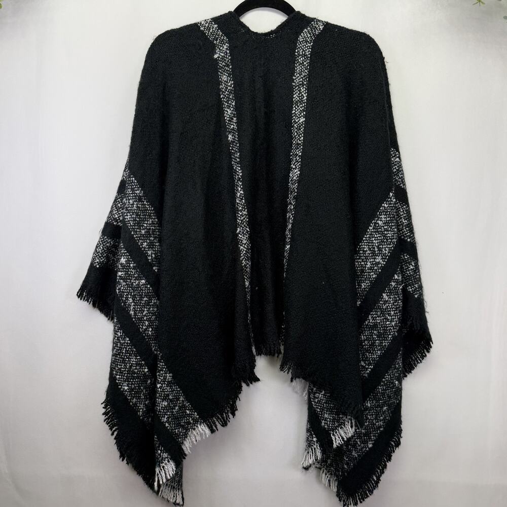 Tahari Poncho Sweater Womens One Size Black Open Front Cable Knit Flowey Draped - Picture 2 of 3
